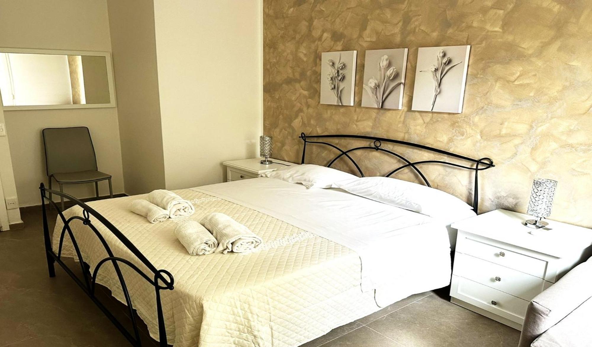 Ch Exclusive Apartments Чефалу Екстериор снимка