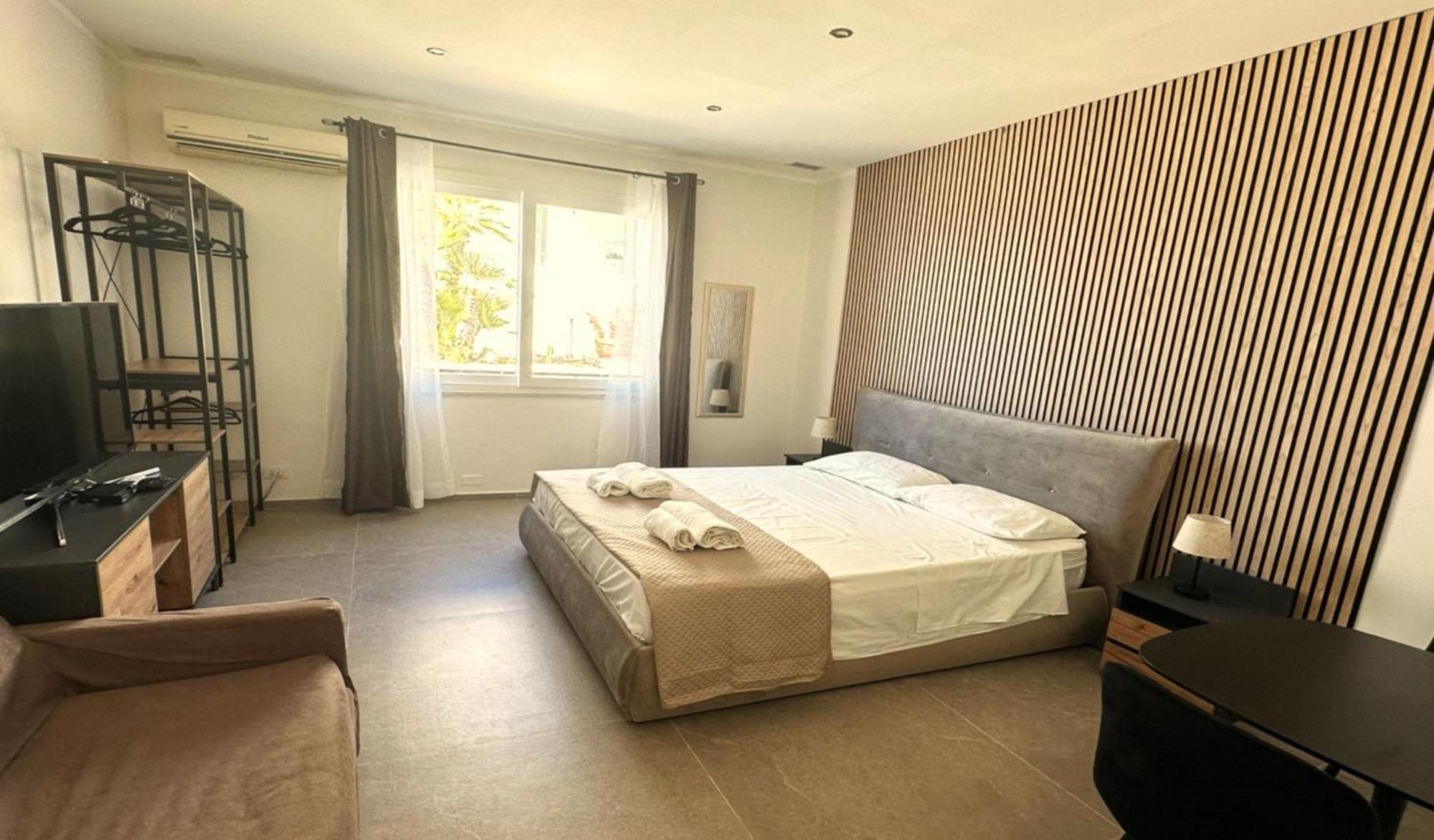 Ch Exclusive Apartments Чефалу Екстериор снимка